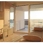 Apartment Dirsi *